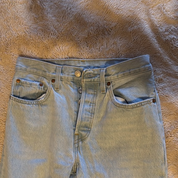 Levi’s 501 Jeans - Picture 2 of 8